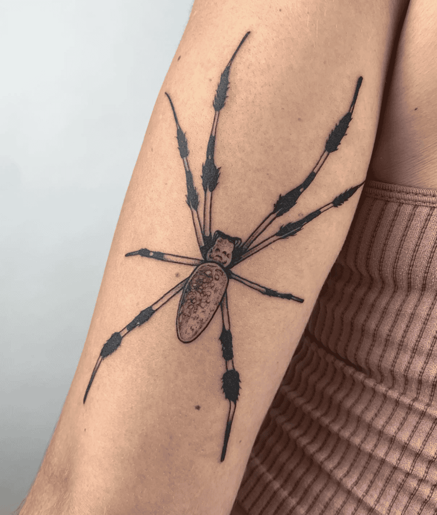 Golden Silk Orb-Weaver Crawl Spider Tattoo